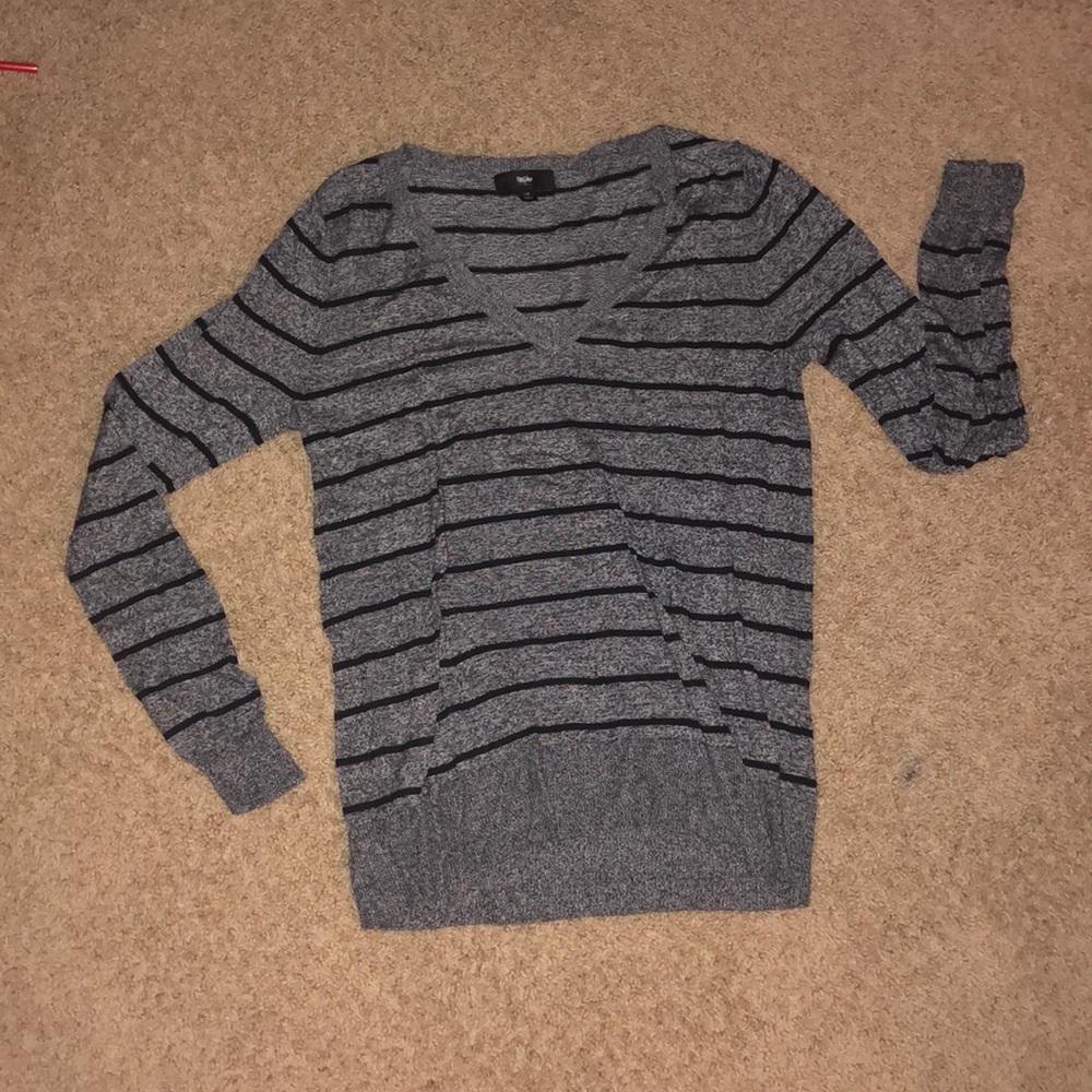 V-neck sweater